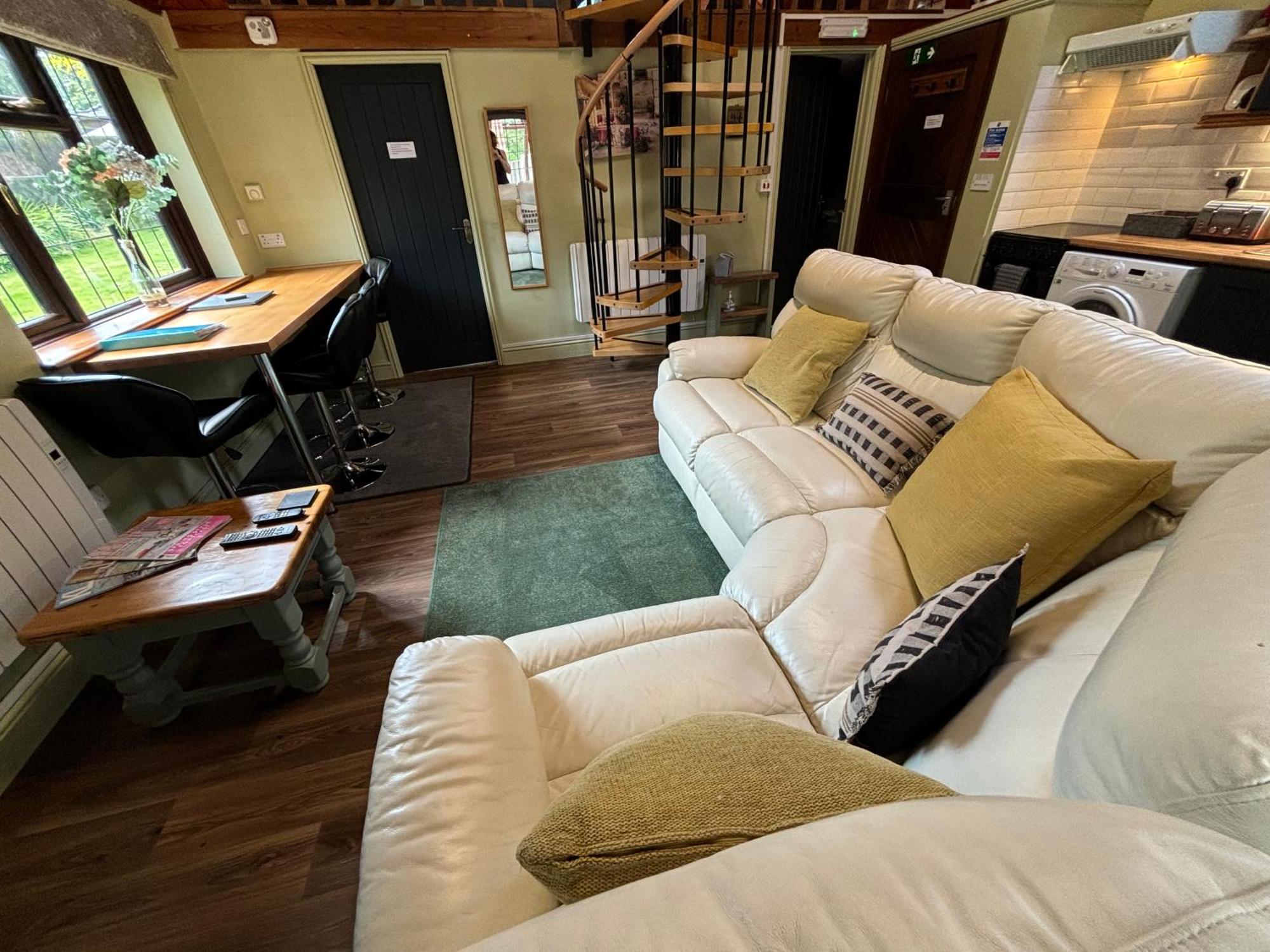 The Annexe At Gomo *